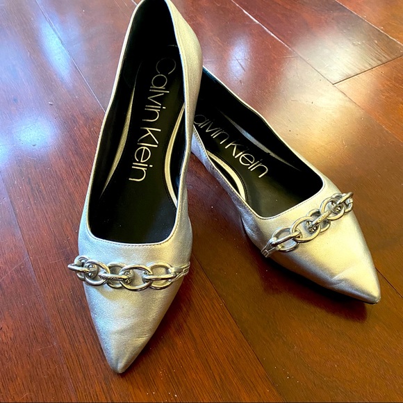 Calvin Klein Flats Size 10M